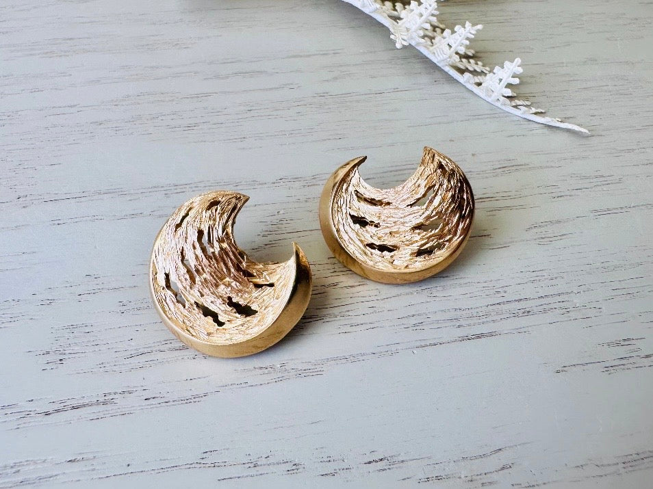 Gold Moon Earrings, 1960s Trifari Vintage Designer Earrings from Piggle and Pop