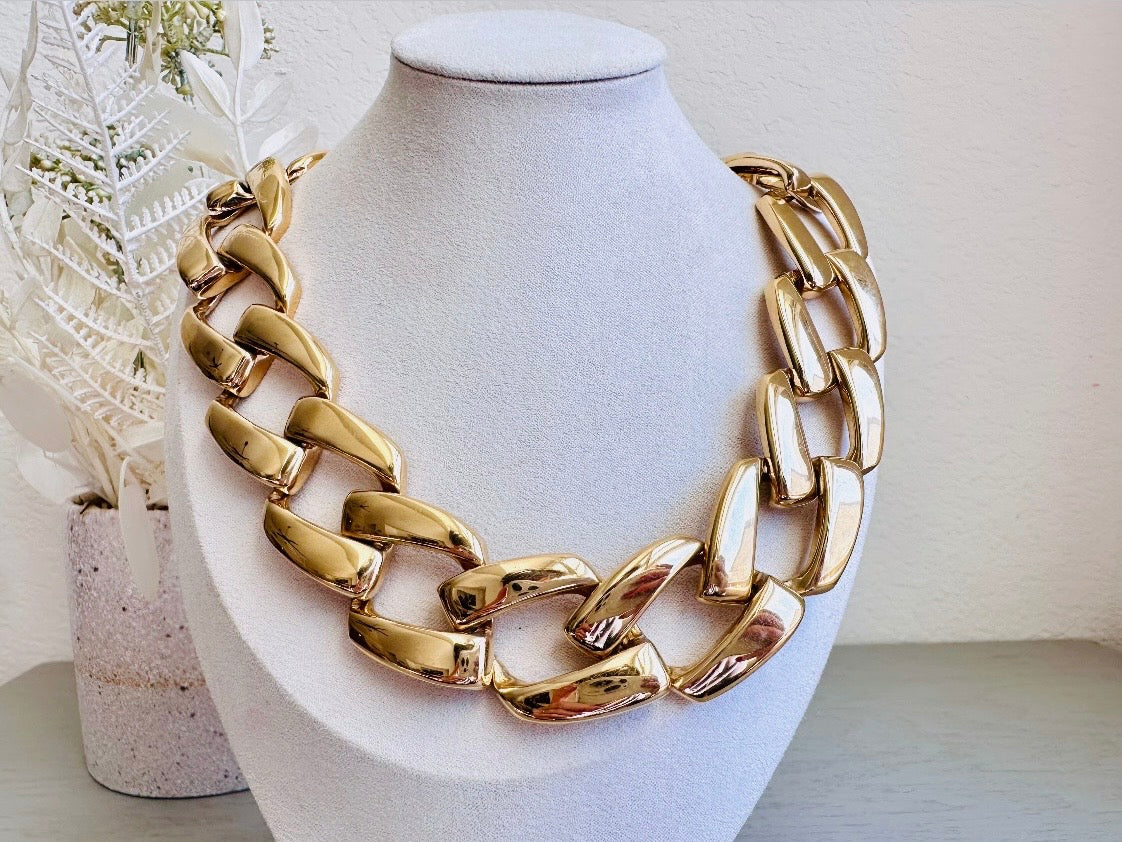 Gold Napier Necklace, Bold Gold Chain Designer Vintage Necklace, 80s Gold Chain Choker Necklace, Large Link Collar Necklace