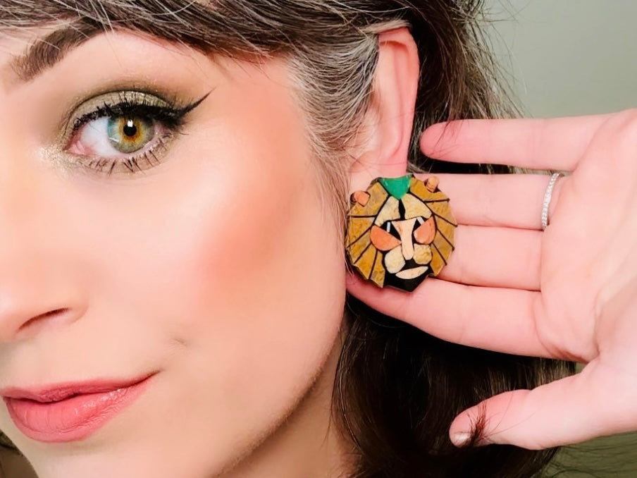 Lee Sands Lion Earrings, Shell and Stone Mosaic Lion Face Vintage Earrings, Brown, Peach and Green Vintage Leo 1980s Pierced Post Earrings