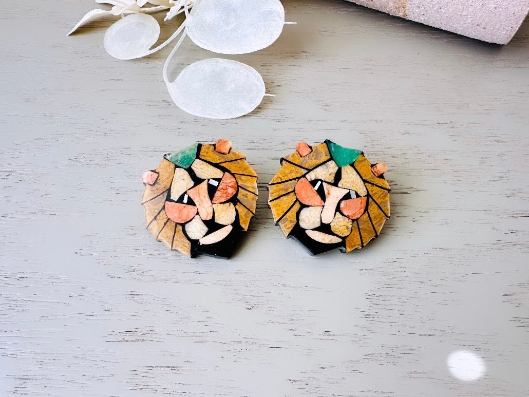 Lee Sands Lion Earrings, Shell and Stone Mosaic Lion Face Vintage Earrings, Brown, Peach and Green Vintage Leo 1980s Pierced Post Earrings