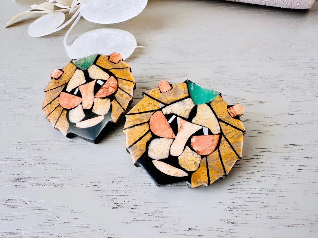 Lee Sands Lion Earrings, Shell and Stone Mosaic Lion Face Vintage Earrings, Brown, Peach and Green Vintage Leo 1980s Pierced Post Earrings from Piggle and Pop