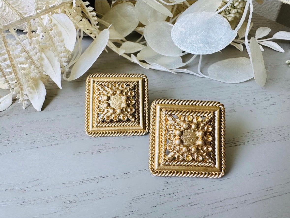 Matte Gold Filigree Square Lace Etruscan Style Earrings  2