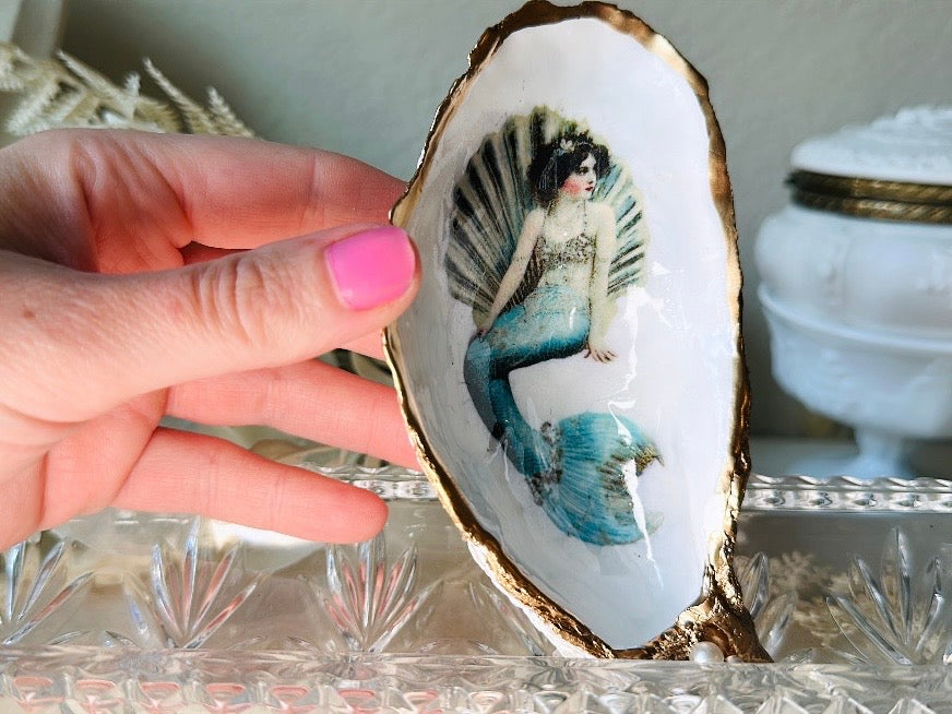 Mermaid Oyster Shell Dish, Handmade Coastal Trinket Jewelry Holder with Pearls and Vintage Mermaid