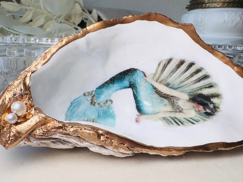 Mermaid Oyster Shell Dish, Handmade Coastal Trinket Jewelry Holder with Pearls and Vintage Mermaid