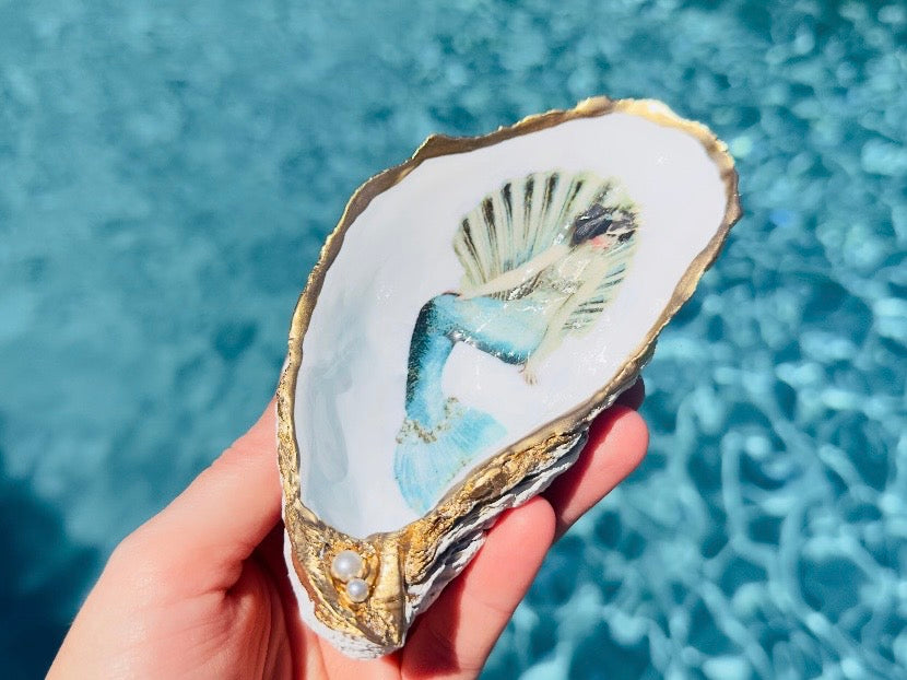 Mermaid Oyster Shell Dish, Handmade Coastal Trinket Jewelry Holder with Pearls and Vintage Mermaid