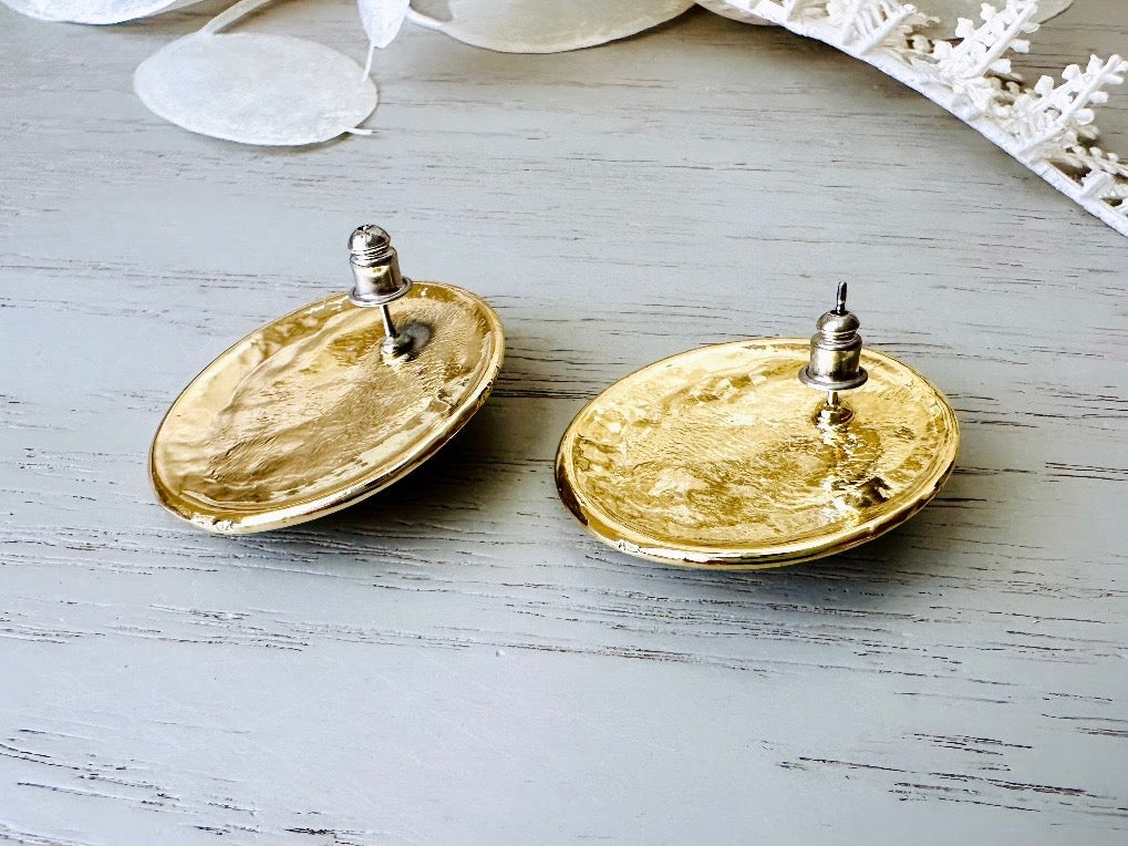 Nautical Gold Star Earrings, Cream Vintage 1980s Post Earrings pierced post style