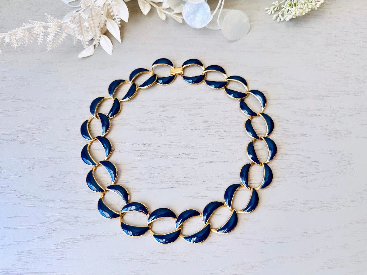 Navy Napier Necklace, Thick Gold Chain Designer Vintage Necklace, 80s Gold Midnight Blue Enamel Necklace, Vintage Signed Collar Necklace from Piggle and Pop