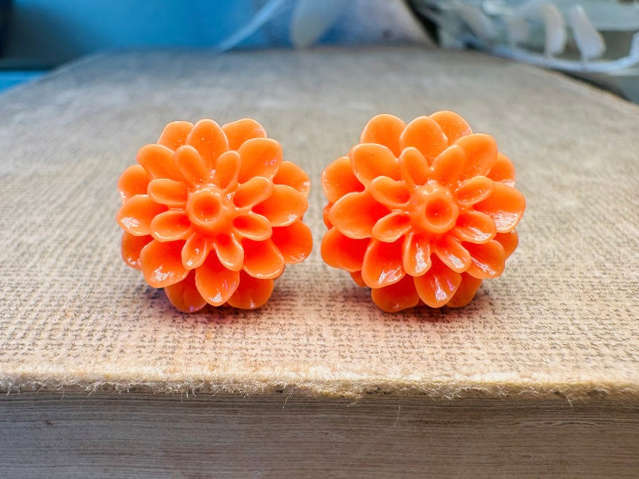 Orange Flower Earrings, Autumn Chrysanthemum Floral Stud Earrings, Hypoallergenic Resin Flower Cabochon Earring