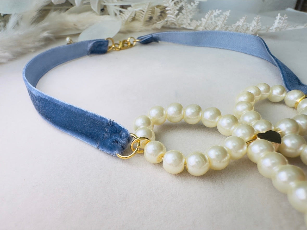 Pearl Bow Necklace with Blue Velvet Ribbon and Gold Heart, Handmade Coquette Choker Necklace with Vintage Gold Chain