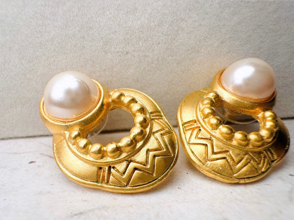 Pearl and Gold Etruscan Earrings, Vintage Pierced Door Knocker Earrings with Etched Detailing