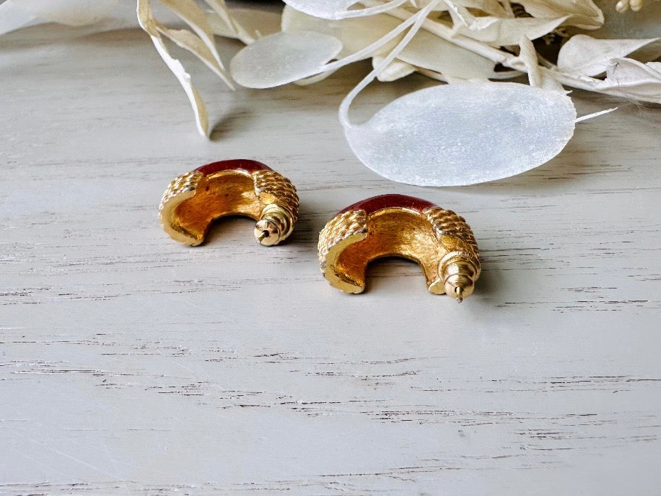 Vintage Half Hoop Earrings, Pearlized Bronze Enamel and Gold Huggie Hoop Pierced Earrings with Gold Rope Detail 80s Mogul Style Hoop Earring from Piggle and Pop