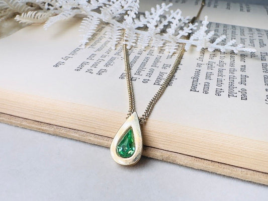 Peridot Teardrop Birthstone Necklace, Vintage Austrian Crystal Green Raindrop Pendant on Fine Gold Chain
