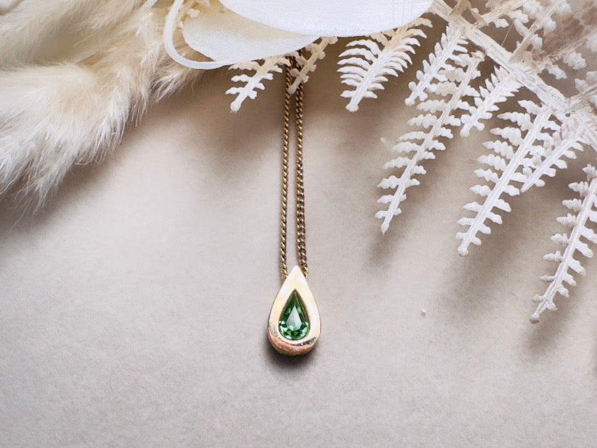 Peridot Teardrop Birthstone Necklace, Vintage Austrian Crystal Green Raindrop Pendant on Fine Gold Chain