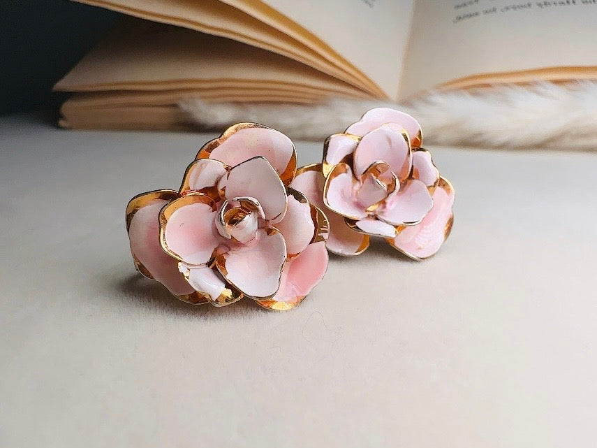 Pink Flower Earrings, Blush Vintage Rose Screwback Earrings in Gold and Pink Enamel