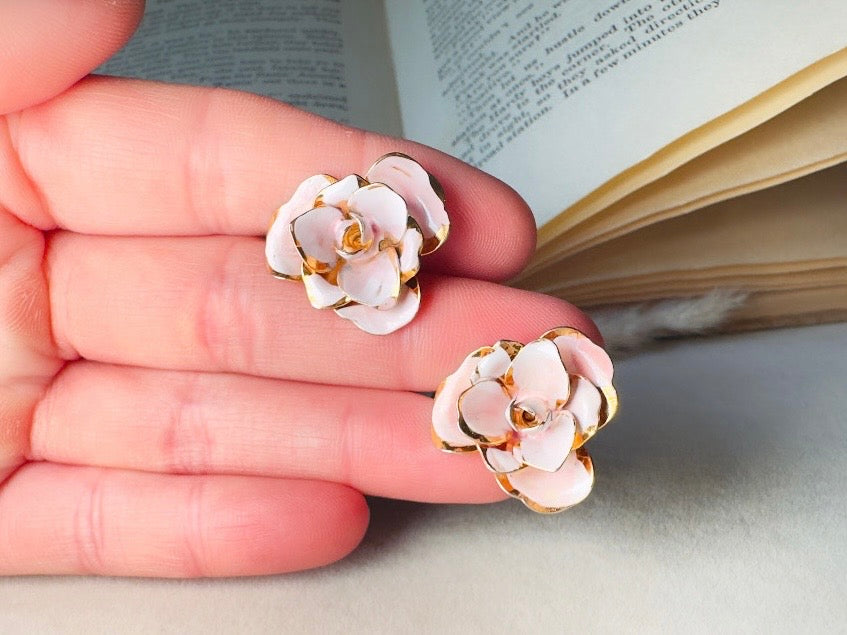 Pink Flower Earrings, Blush Vintage Rose Screwback Earrings in Gold and Pink Enamel