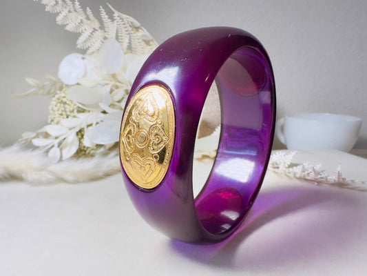 Purple Vintage Bangle Bracelet, Liz Claiborne 80s Translucent Lucite Bracelet with Three Etruscan Gold Heart Shields