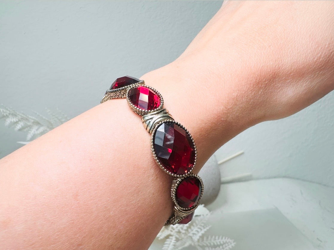 Red Napier Bracelet, Gorgeous Gold and Glowing Red Oval Cabochon Bezel Set Stretch Link Bracelet