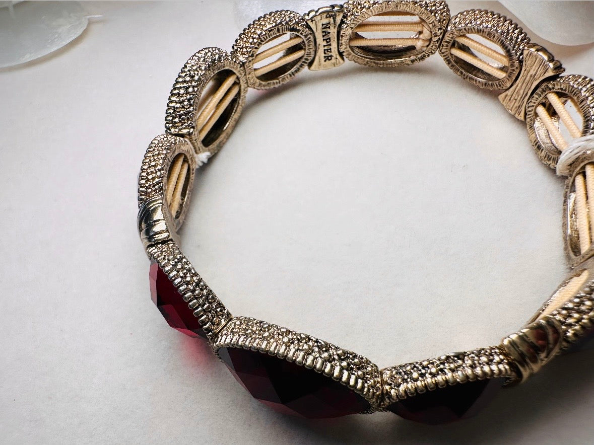 Red Napier Bracelet, Gorgeous Gold and Glowing Red Oval Cabochon Bezel Set Stretch Link Bracelet