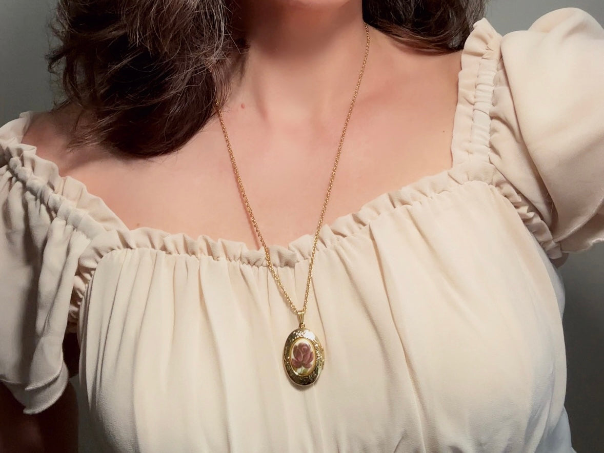 Rose Locket Necklace, Vintage Gold Chain Necklace with Burgundy Flower Cameo, Dark Academia Victorian Photo Locket