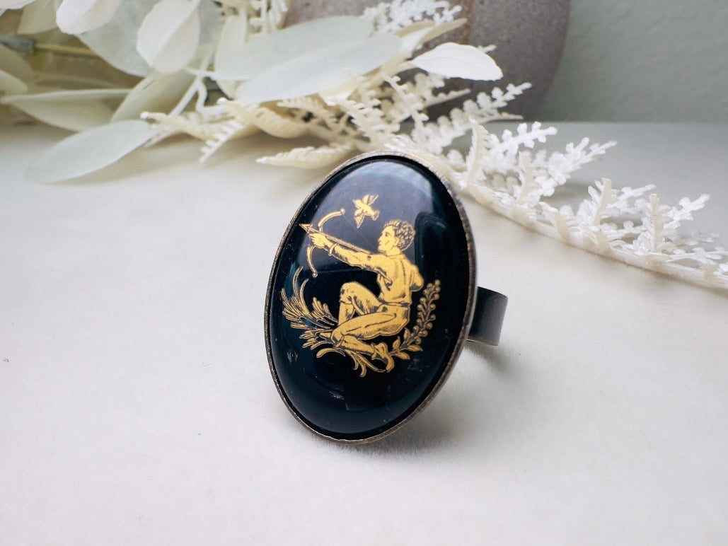 Sagittarius Zodiac Ring, Vintage Black Glass Adjustable Antique Bronze Astrology Ring