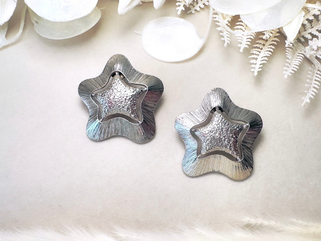Silver Star Earrings, Big Textured Star Cut Out Pierced Post Statement Earrings, Chunky Vintage Celestial Jewelry