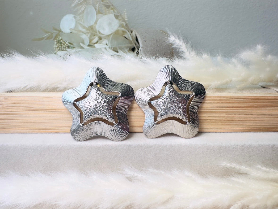 Silver Star Earrings, Big Textured Star Cut Out Pierced Post Statement Earrings, Chunky Vintage Celestial Jewelry
