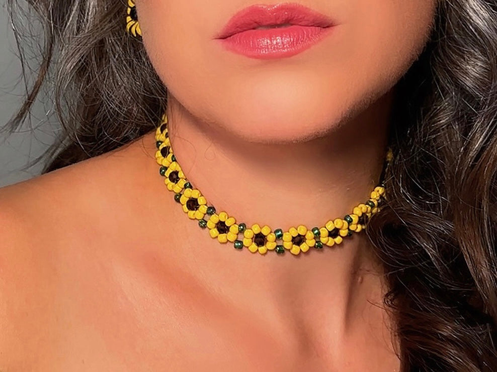 Sunflower Choker Necklace, Handmade Beaded Flower Necklace in Golden Yellow, Brown and Green