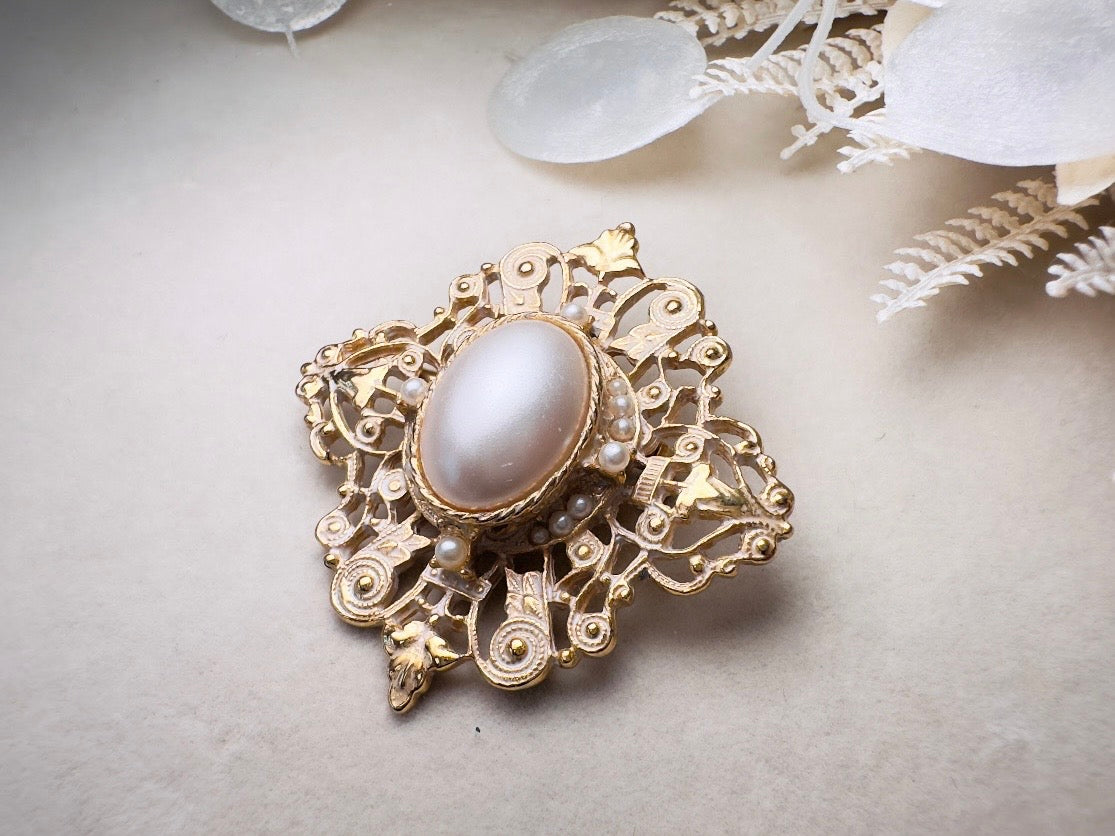 Victorian Pearl Brooch with White Enamel Wash, Romantic Gold Vintage Regency Era Revival Brooch Pin