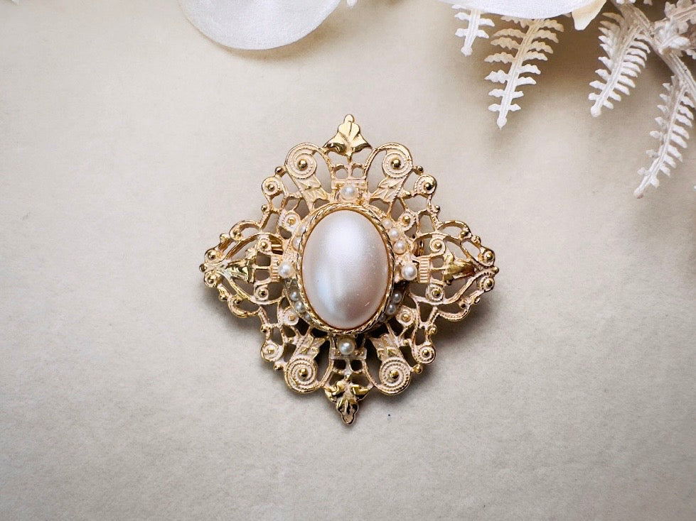 Victorian Pearl Brooch with White Enamel Wash, Romantic Gold Vintage Regency Era Revival Brooch Pin