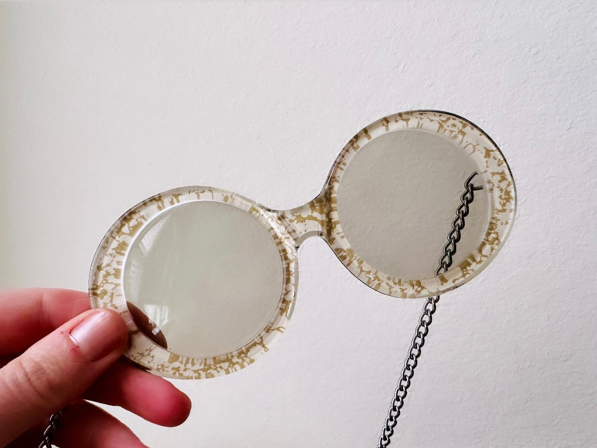 Vintage 70s Je-Dol Sunglasses, Amazing Cream and Gold Swinging 60s Mod Chain Sunglasses 