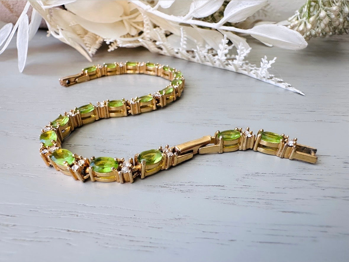 Vintage Tennis Bracelet, Cubic Zirconia & Peridot Crystal Prong Set Gold Bracelet, Gorgeous Green and Gold Classic Vintage Bracelet Gift from Piggle and Pop