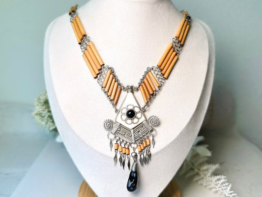 Vintage Bohemian Wire Work Necklace, Peruvian Bamboo Necklace with Silver and Onyx 