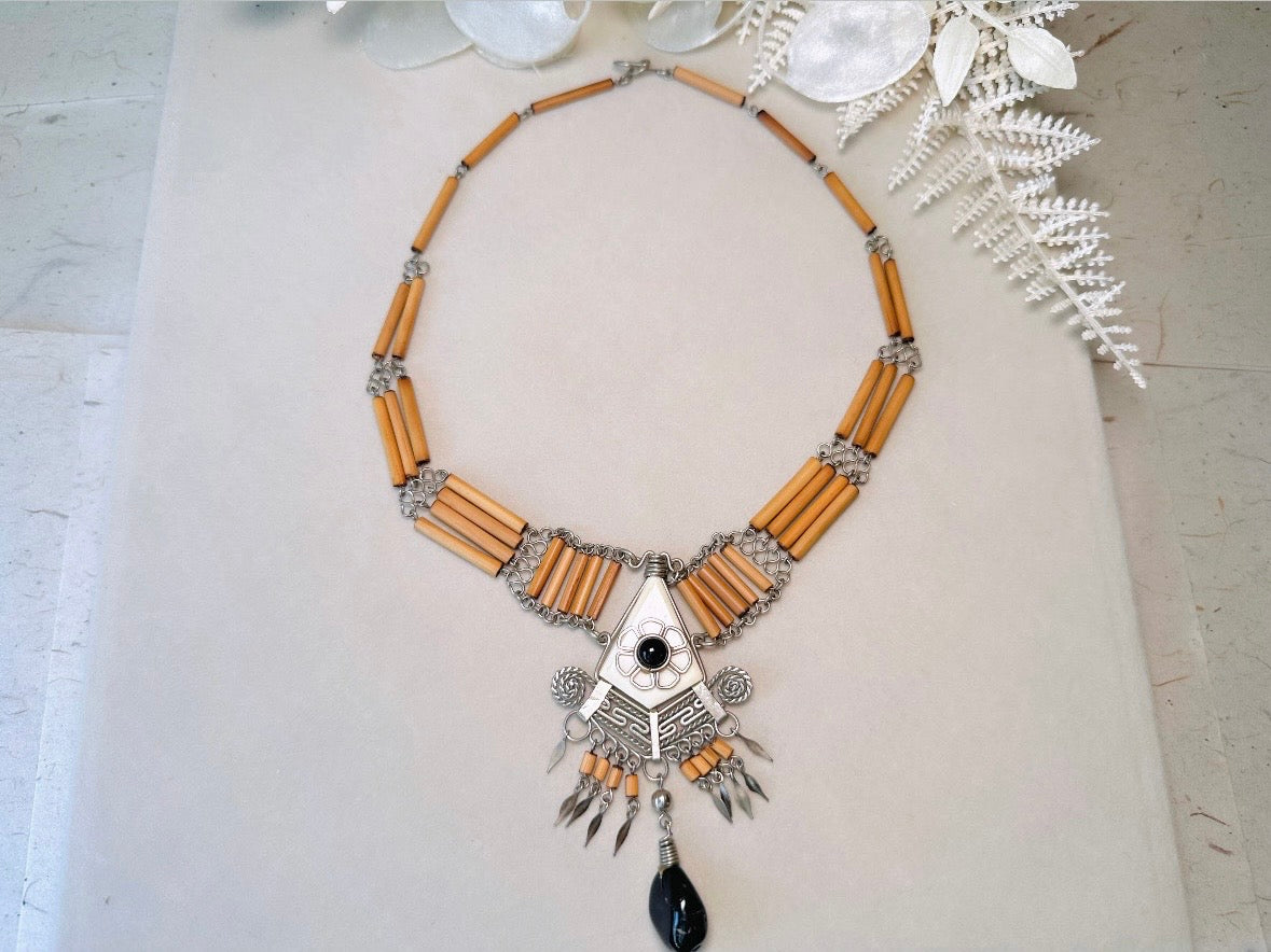 Vintage Bohemian Wire Work Necklace, Peruvian Bamboo Necklace with Silver and Onyx 