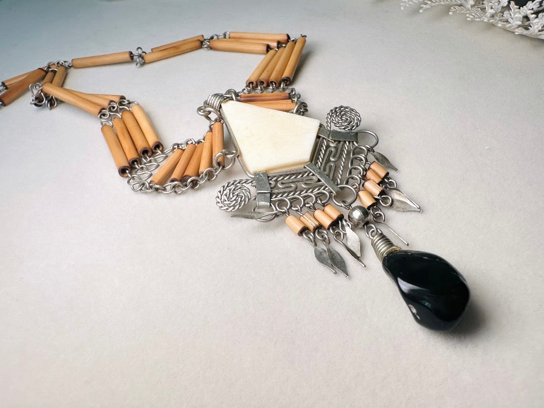 Vintage Bohemian Wire Work Necklace, Peruvian Bamboo Necklace with Silver and Onyx 