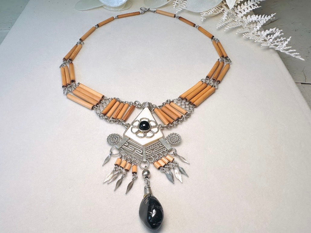 Vintage Bohemian Wire Work Necklace, Peruvian Bamboo Necklace with Silver and Onyx 