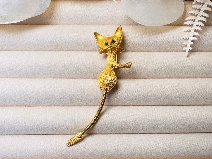 Vintage Cat Brooch, Gold Cat Pin with Emerald Green Eyes and Flexible Tail