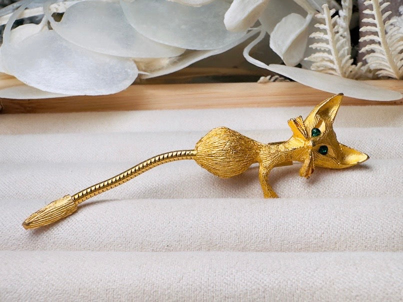 Vintage Cat Brooch, Gold Cat Pin with Emerald Green Eyes and Flexible Tail