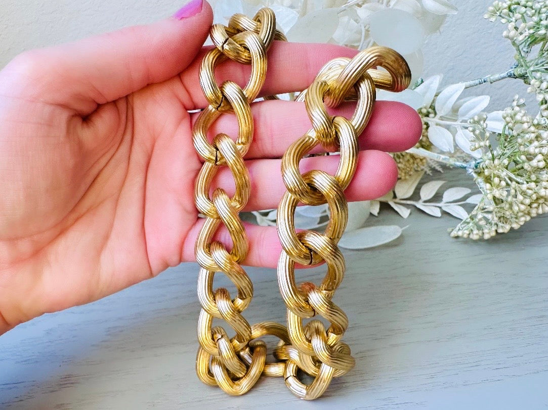 Chunky Gold Chain Necklace, Thick Gold Curb Link Vintage Necklace, 80s Gold Choker, High Fashion Runway Textured Gold Link Collar Necklace from Piggle and Pop
