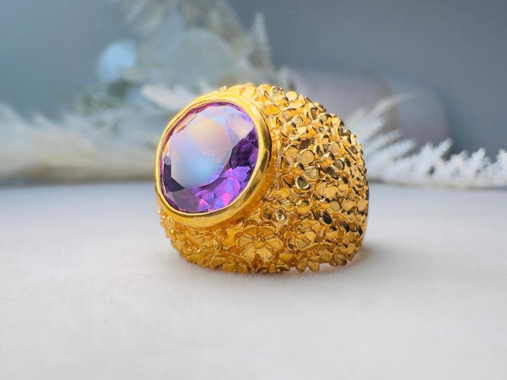 Vintage Cocktail Ring, Gold Plated Amethyst Purple Crystal Statement Ring, 70s Chunky Ring with Faceted Glass, Textured Band Size 6.25