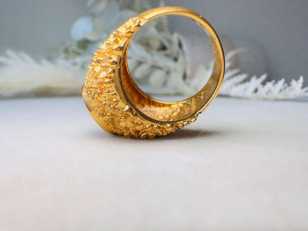 Vintage Cocktail Ring, Gold Plated Amethyst Purple Crystal Statement Ring, 70s Chunky Ring with Faceted Glass, Textured Band Size 6.25