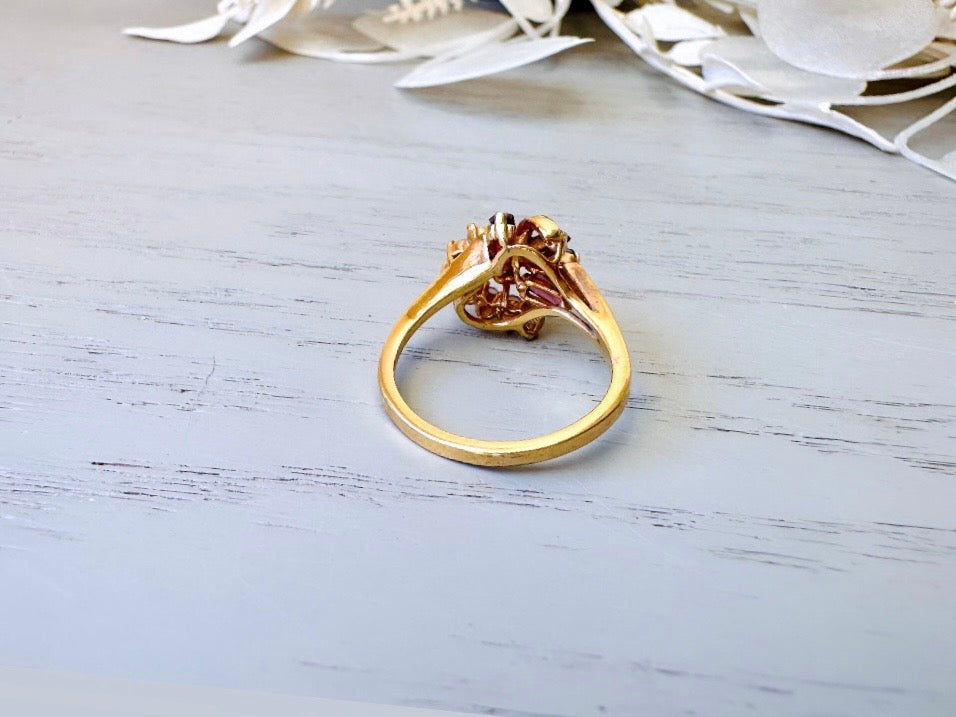 Vintage Cocktail Ring, Prong Set Plum Purple Baguette Stones in Wave with Clear Diamond Rhinestones, Gorgeous Gold Plated Cocktail Ring Sz 6 from Piggle and Pop