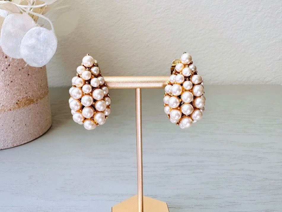 Vintage Cream Pearl Oversized Teardrop Statement Earrings Chic Look