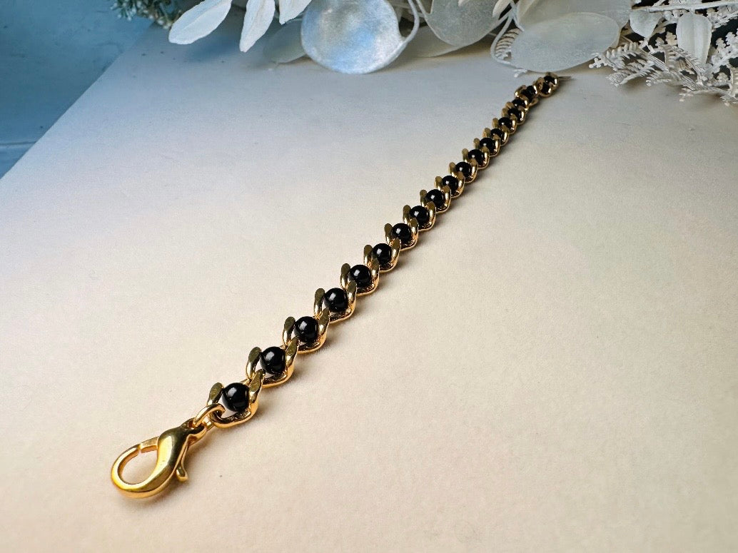 Vintage Genuine Onyx and Gold Link Bracelet, Delicate Black and Gold Gemstone Bracelet
