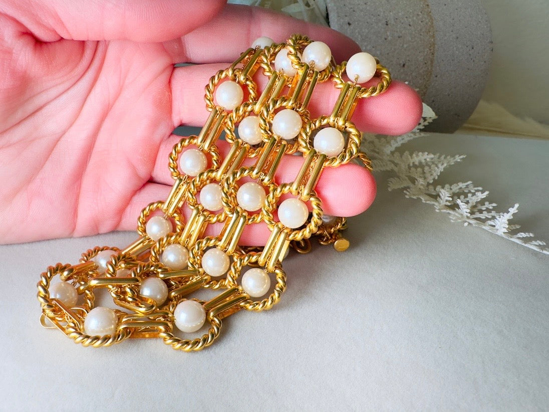 Vintage Geometric Double Strand Gold Chain Collar Necklace with Gold Rope Border Links and Cream Faux Pearls