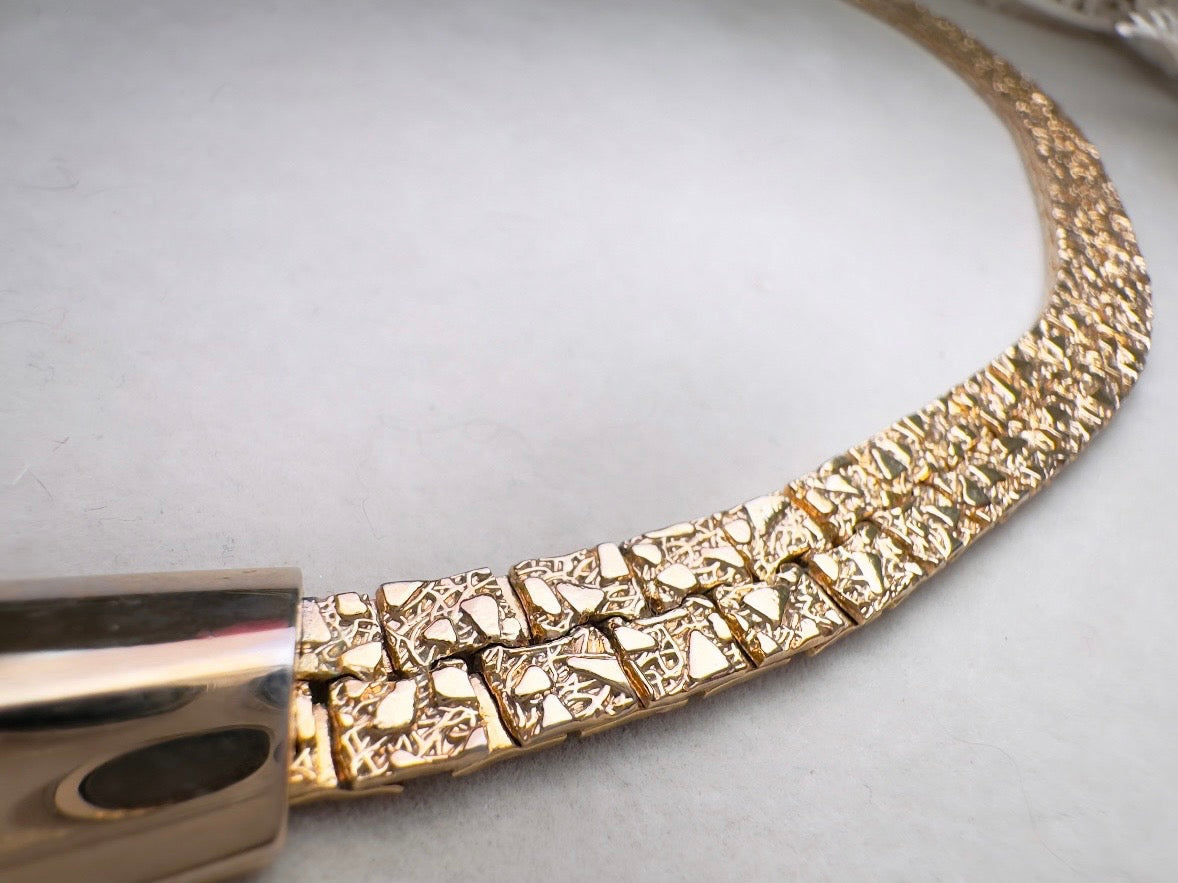 Vintage Gold Chevron Necklace, 80s Golden Nugget Chain Choker with V Bar Pendant, Bold Statement Necklace
