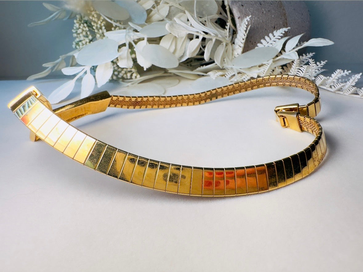 Vintage Gold Chevron Necklace, Napier 80s Omega Chain Choker with V Bar Pendant