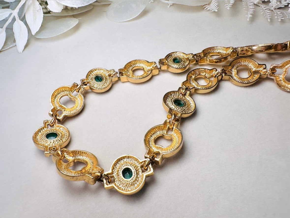 Vintage Gold Choker Necklace with Green Glass Bezel Links, Bold 80s Geometric Link Necklace with Fold Over Clasp