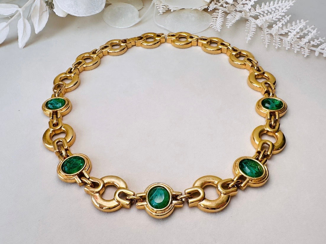 Vintage Gold Choker Necklace with Green Glass Bezel Links, Bold 80s Geometric Link Necklace with Fold Over Clasp