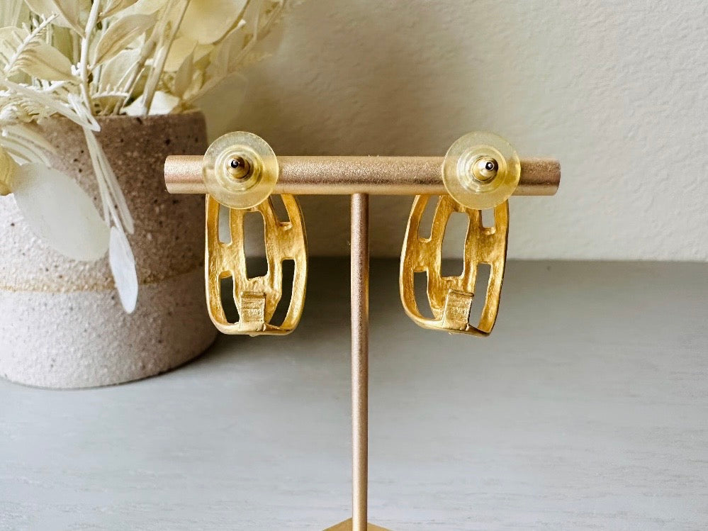 Vintage Gold Hoops, Matte Gold Faux Pearl Earrings, Curved Etruscan Pearl Earrings, Pierced Half Hoop Earrings backs