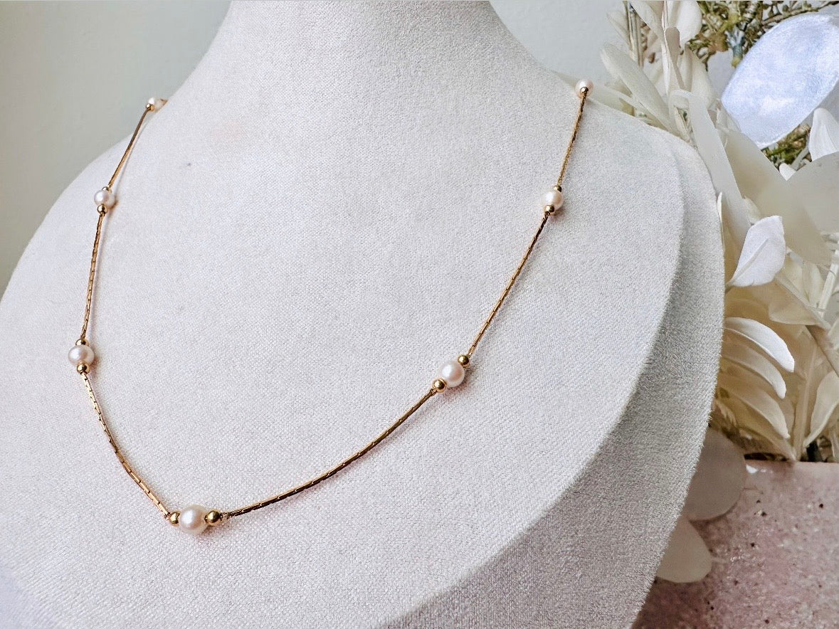 Vintage Gold Monet Necklace with Cream Pearls
